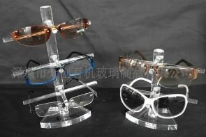 有機(jī)玻璃眼鏡展示架??火爆來(lái)襲這個(gè)夏天購(gòu)選夠時(shí)尚